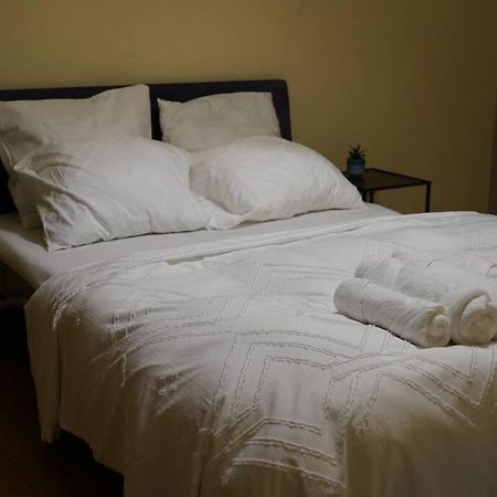 Family Friendly 1 Bed Appartment Brüsszel Kültér fotó